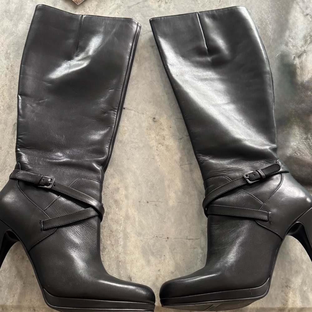 Nine West Black Leather Heeled Boots